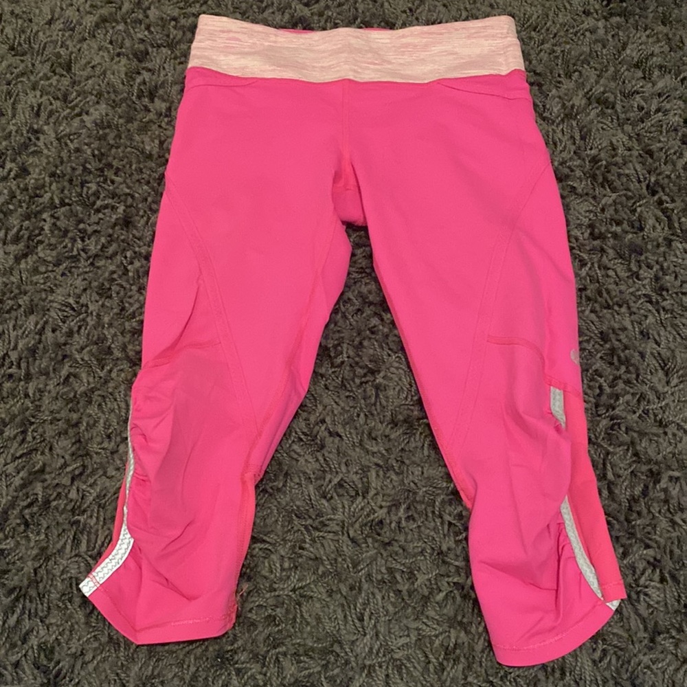 Lululemon rare ruched cropped leggings size 4